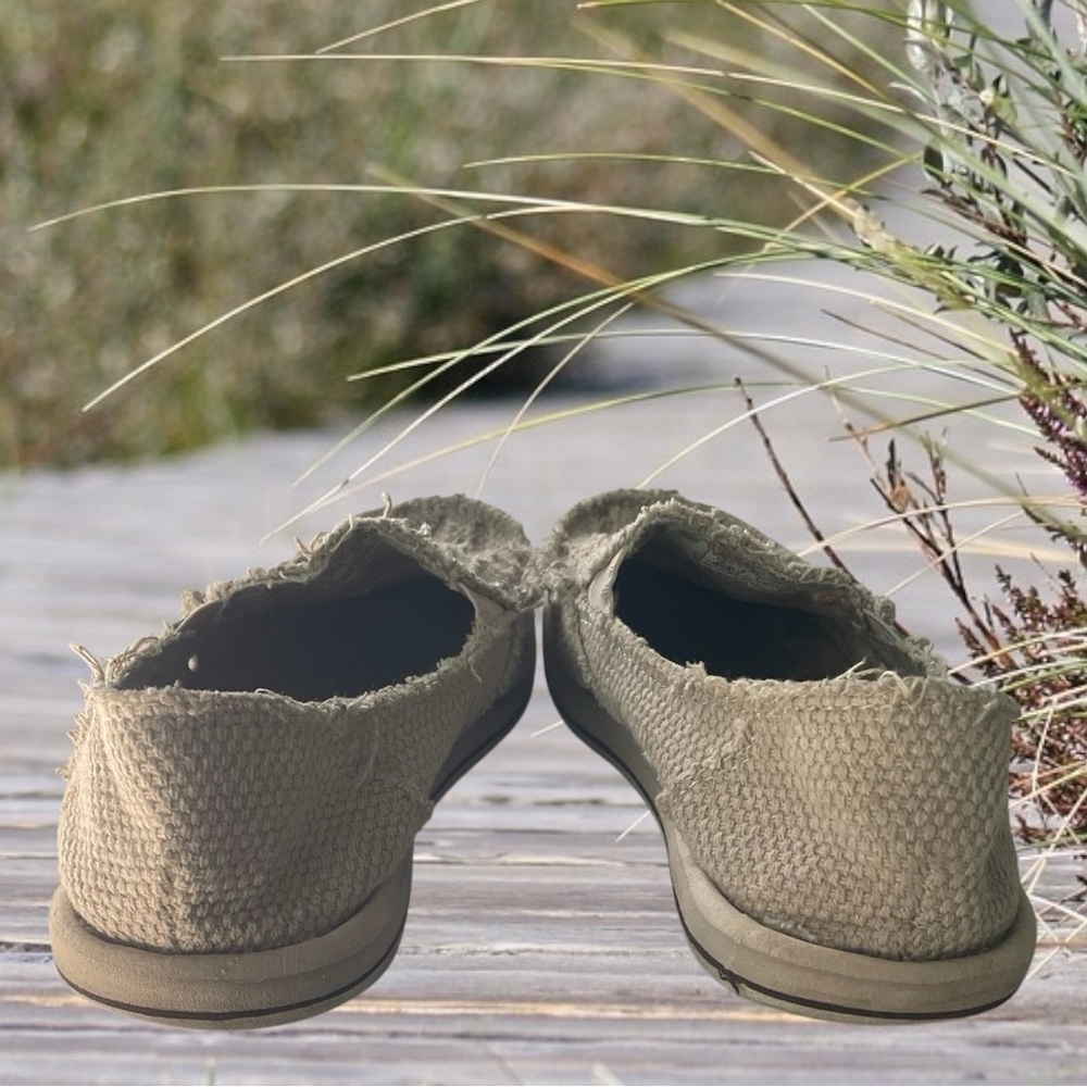Sanuk Beige Women's Flats Distressed Look - Picture 8 of 9